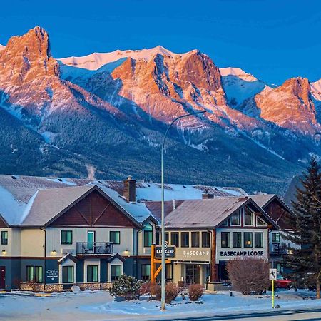 Basecamp Lodge Canmore Exterior photo